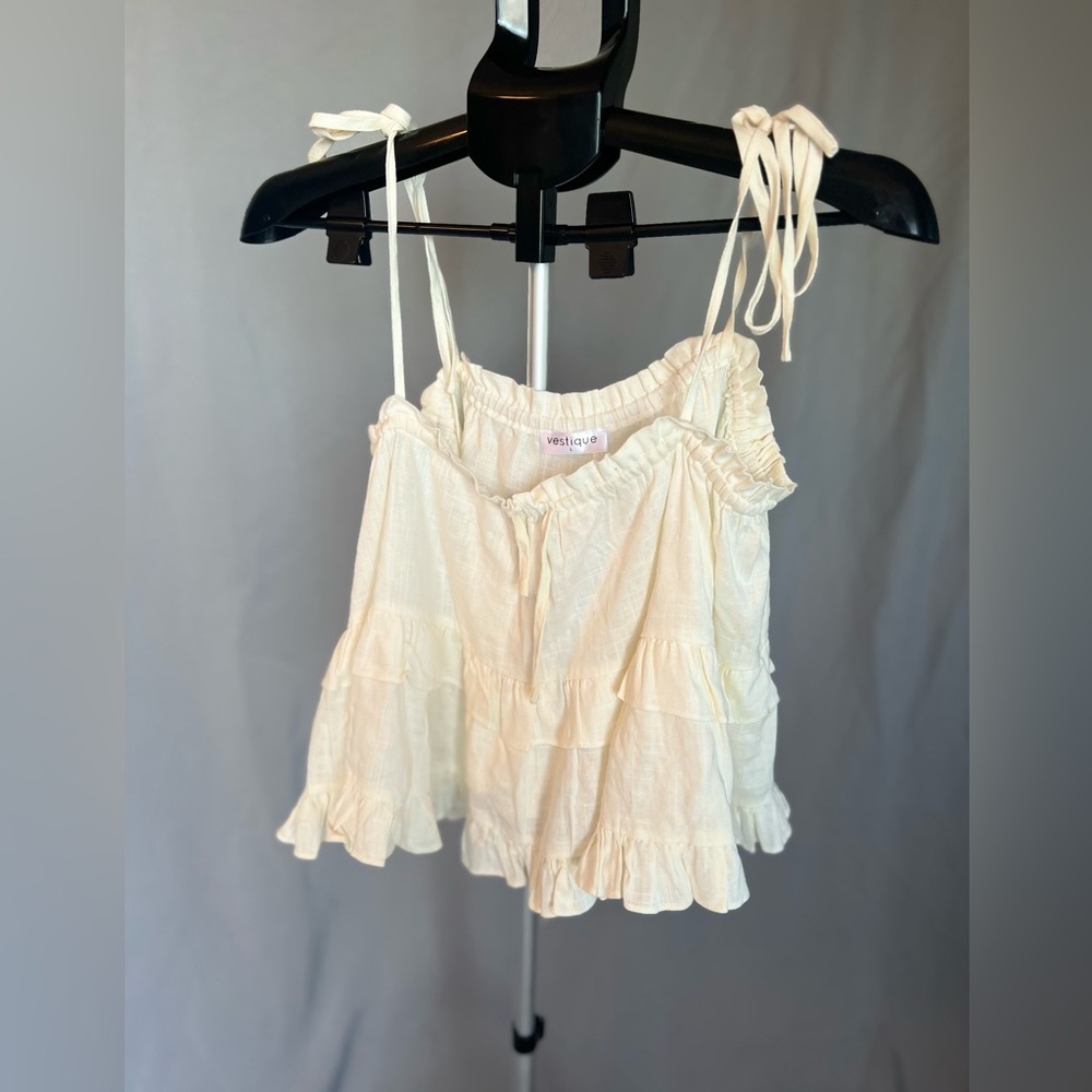 Vestique Ivory Ruffle Camisole